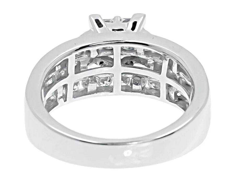 14K WHITE GOLD PRINCESS DIAMOND DIAMOND ENGAGEMENT WEDDING RING: 14k White Gold Princess Diamond Diamond Engagement Wedding Ring Brand: Jewelry Unlimied Type/Style: Ring Material: 14K White Gold, Main Stone/Creation Natural Color: White Gold Size: 7US Accessories: