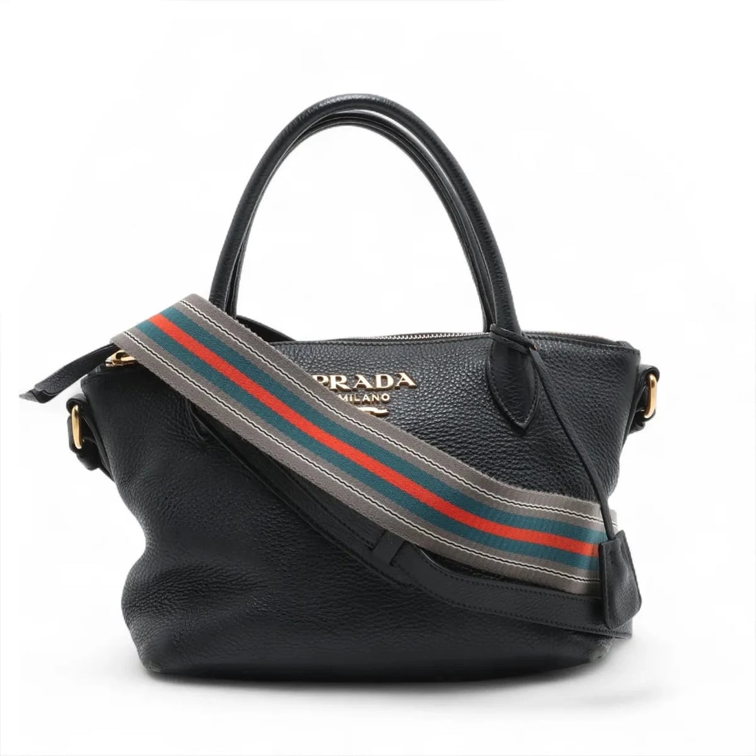 PRADA VITELLO DAINO LEATHER 2 WAY HANDBAG: Prada Vitello Daino Leather 2 Way Handbag Brand: Prada Type/Style: Hand bag Material: Leather Color: Black Size: Height:6.5inch Length:8.9inch Depth:5.1inch Handle height:4.7inch Accessories: None
