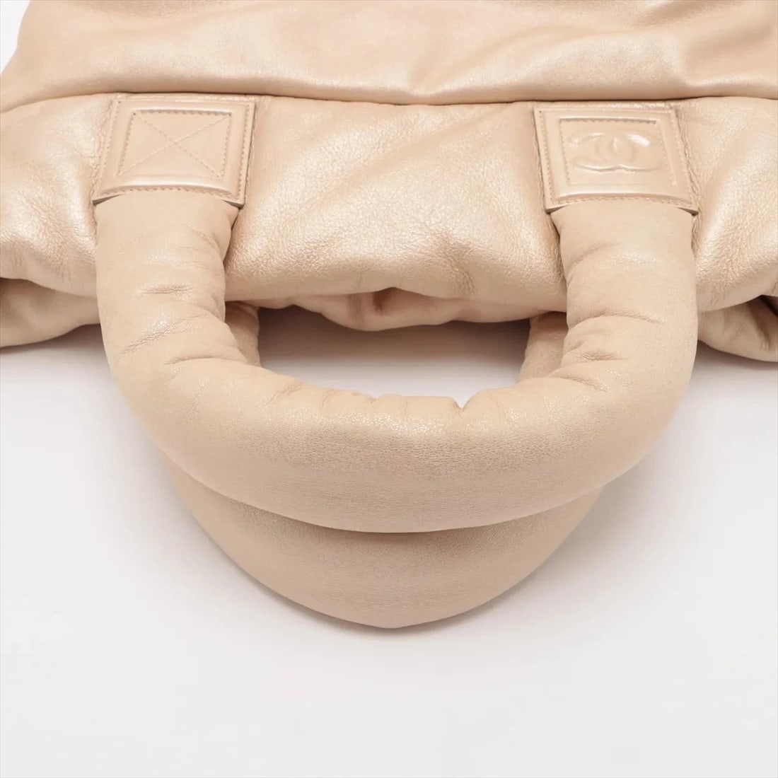 CHANEL COCO COCOON LEATHER HANDBAG - 5