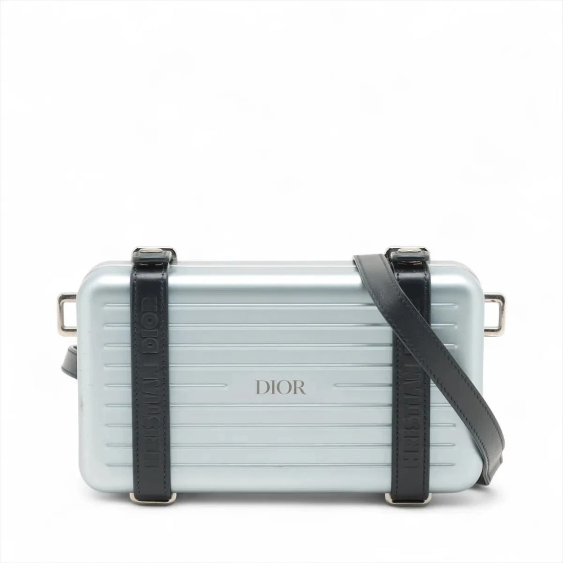 DIOR × RIMOWA PERSONAL ALUMINUM X LEATHER SHOULDER BAG SHOULDER BAG: Dior × Rimowa Personal aluminum x leather Shoulder bag Shoulder bag Brand: Dior × Rimowa Type/Style: Shoulder bag Material: Aluminum×leather Color: Blue Size: Height:4.3inchLength:7.7inchDepth:2.4i