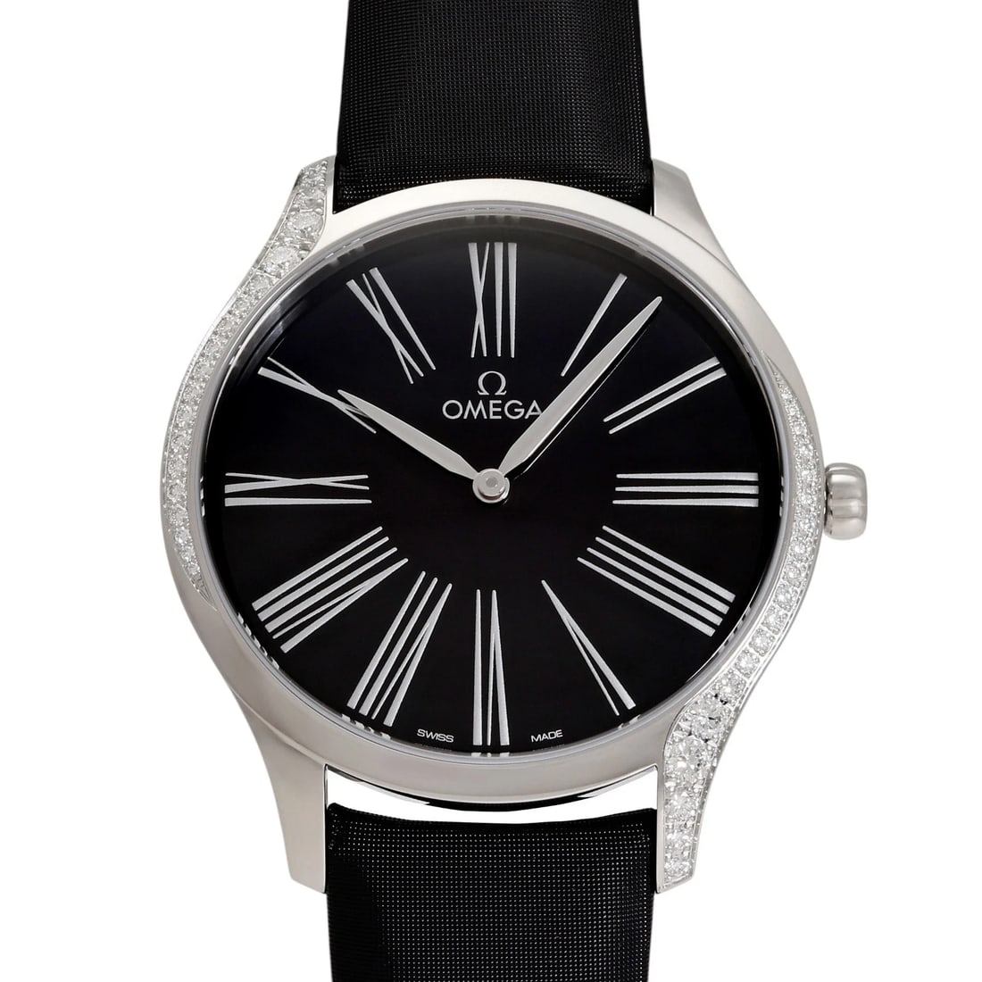 OMEGA DE VILLE TRESOR QUARTZ MM BLACK DIAL WATCH: OMEGA De Ville Tresor Quartz MM black Dial Watch Brand: OMEGA Type: Wristwatch Material: stainless diamond fabric calf Color: Dial color black Size: Bracelet size: 18.0cm Case size: 39.0mm Accesso