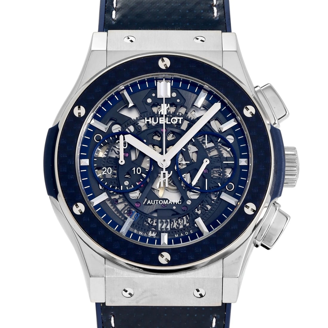 HUBLOT CLASSIC FUSION GRAY DIAL WATCH: HUBLOT Classic fusion gray Dial Watch Brand: HUBLOT Type: Wristwatch Material: Titanium carbon rubber Color: Dial color gray Size: Bracelet size: 20.0cm Case size: 45.0mm Accessories: None