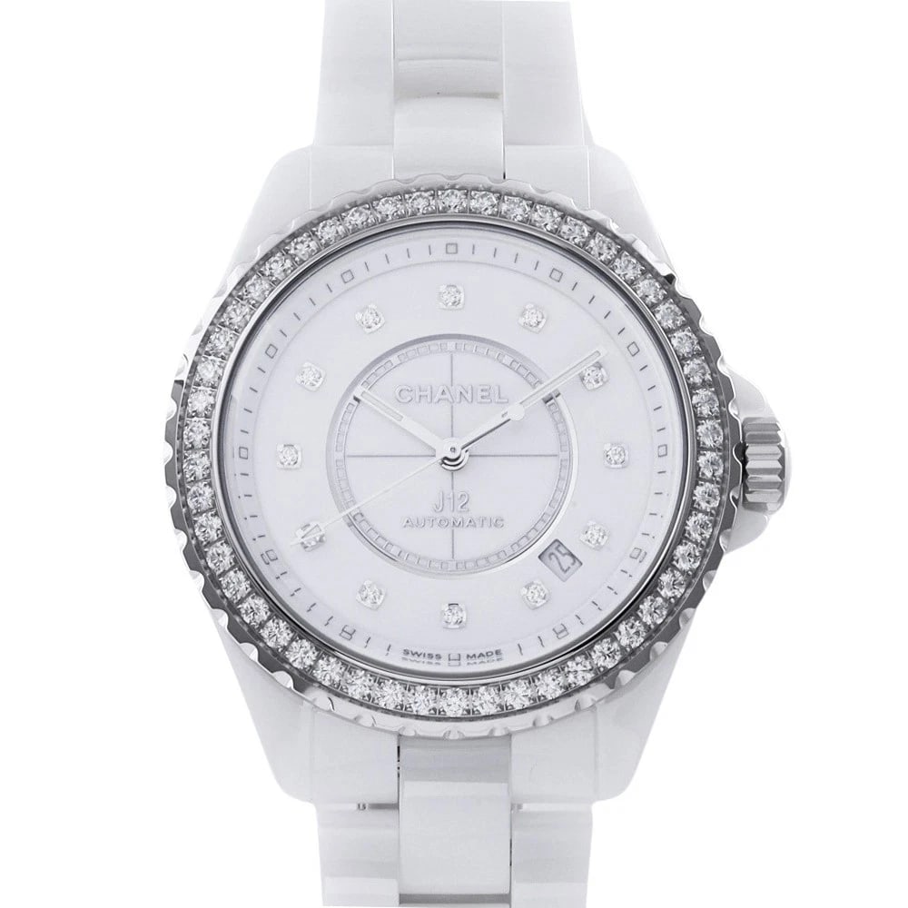CHANEL CALIBER DIAMOND BEZEL WHITE DIAL WATCH: CHANEL Caliber diamond bezel white Dial Watch Brand: CHANEL Type: Wristwatch Material: ceramic stainless diamond ceramic Color: Dial color white Size: Bracelet size: 18.0cm Case size: 38.0mm Acces