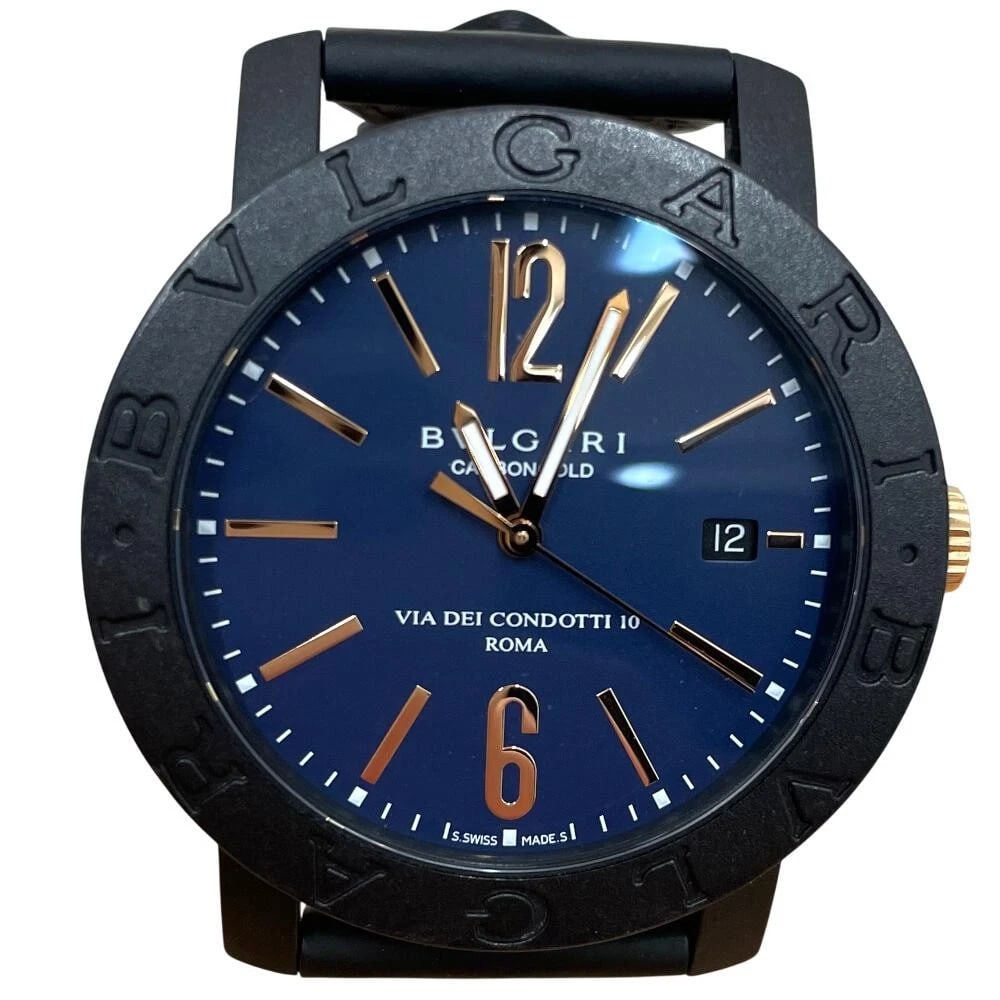 BVLGARI CARBON GOLD AUTOMATIC WATCH: BVLGARI Carbon Gold Automatic Watch Brand: BVLGARI Type: Wristwatch Material: Case: carbon Bracelet: leather Color: Dial color Black Size: Case: Approximately 40mm (excluding crown) Arm circumference: