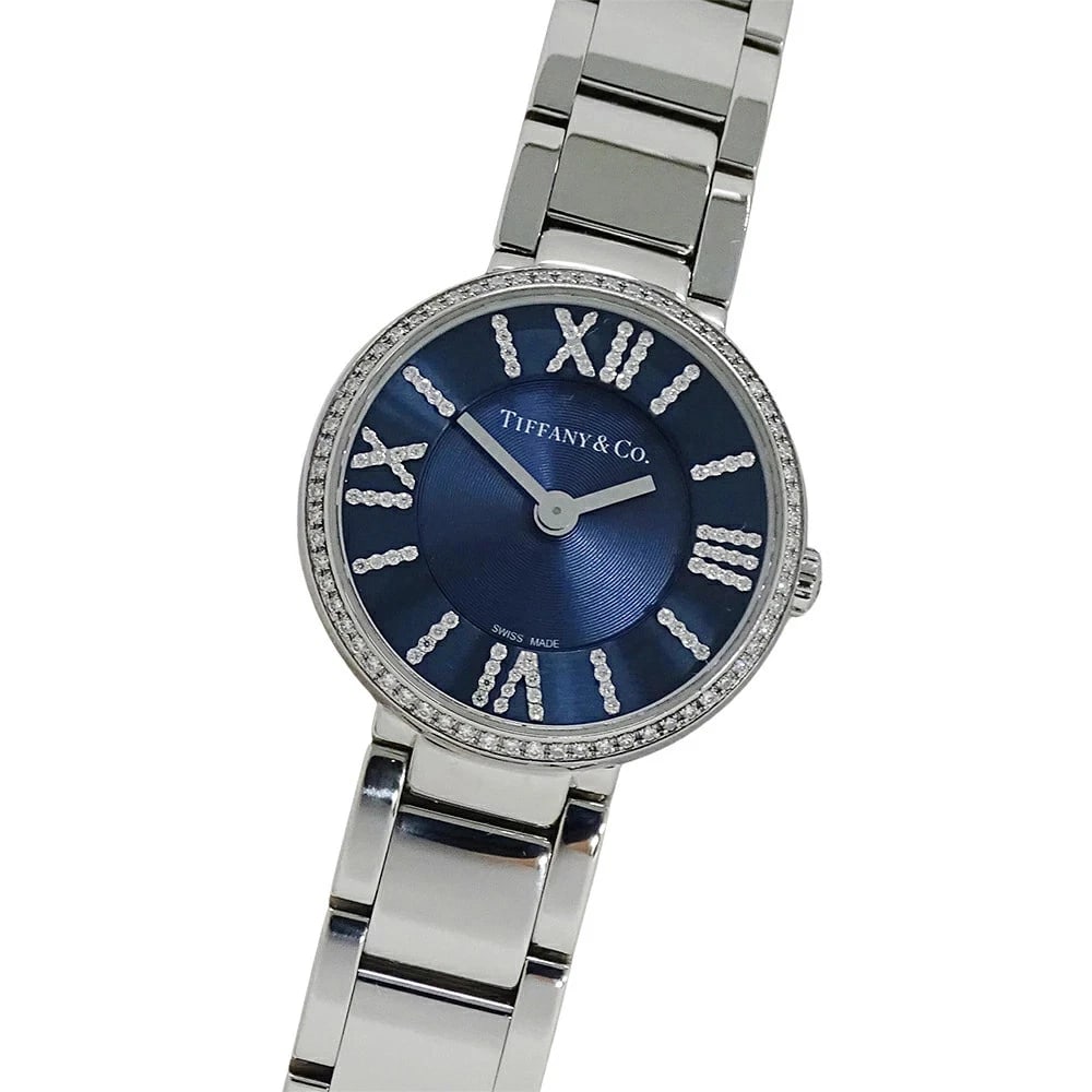 TIFFANY ATLAS DIAMOND QUARTZ SILVER NAVY WATCH: Tiffany Atlas Diamond Quartz Silver Navy Watch Brand: TIFFANY&CO. Type: Wristwatch Material: stainless steel/diamond Color: Dial color Navy Size: Measurements Arm circumference: approx. 19cm Case widt