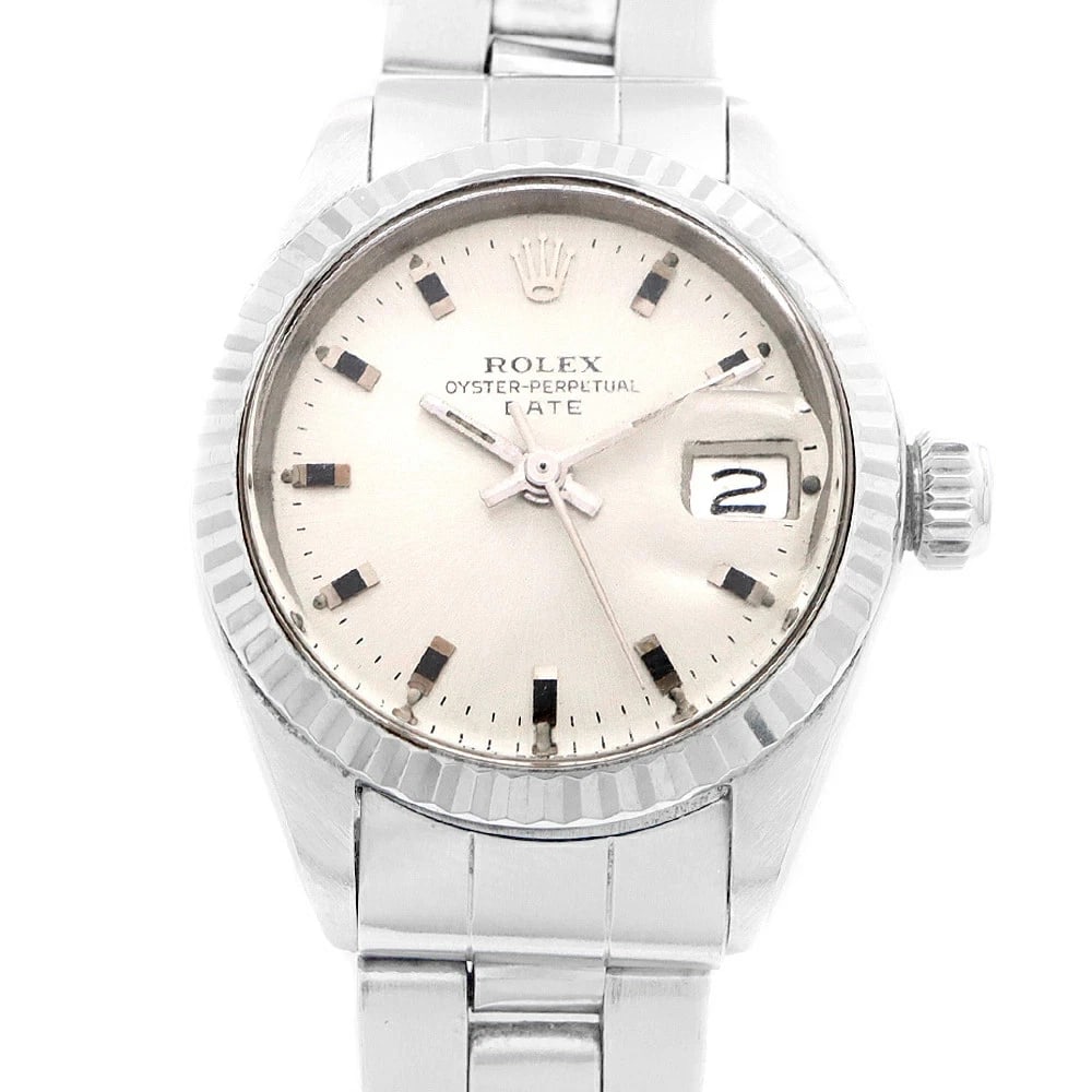 ROLEX OYSTER PERPETUAL AUTOMATIC WATCH SILVER WATCH: ROLEX Oyster Perpetual Automatic Watch Silver Watch Brand: ROLEX Type: Wristwatch Material: ss Color: Dial color silver Size: Case Diameter: Approximately 25 mm (excluding the crown). Arm Circumferenc