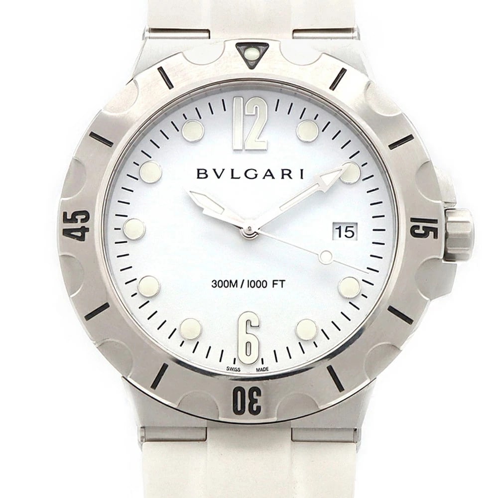 BVLGARI DIAGONO SCUBA WATERPROOF DATE WATCH WHITE WATCH: BVLGARI Diagono Scuba Waterproof Date Watch White Watch Brand: BVLGARI Type: Wristwatch Material: ss Color: Dial color white Size: Case diameter: Approximately 41 mm (excluding crown) Arm
