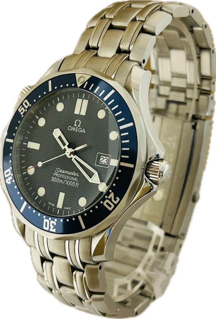 OMEGA SEAMASTER PROFESSIONAL QUARTZ WATCH BLUE WATCH: Omega Seamaster Professional Quartz Watch Blue Watch Brand: OMEGA Type: Wristwatch Material: ss Color: Dial color blue silver Size: Case (w) 41mm -Arm circumference approximately 19.5cm Accessories: