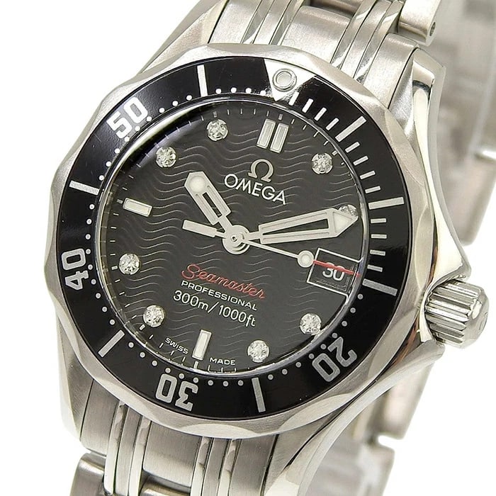 OMEGA SEAMASTER DIVER BLACK DIAL SS WATCH QUARTZ WATCH: OMEGA Seamaster Diver Black Dial SS Watch Quartz Watch Brand: OMEGA Type: Wristwatch Material: ss Color: Dial color black Size: Case diameter] Approx. 28.0 mm (excluding crown) [Case thickness] 9.9mm