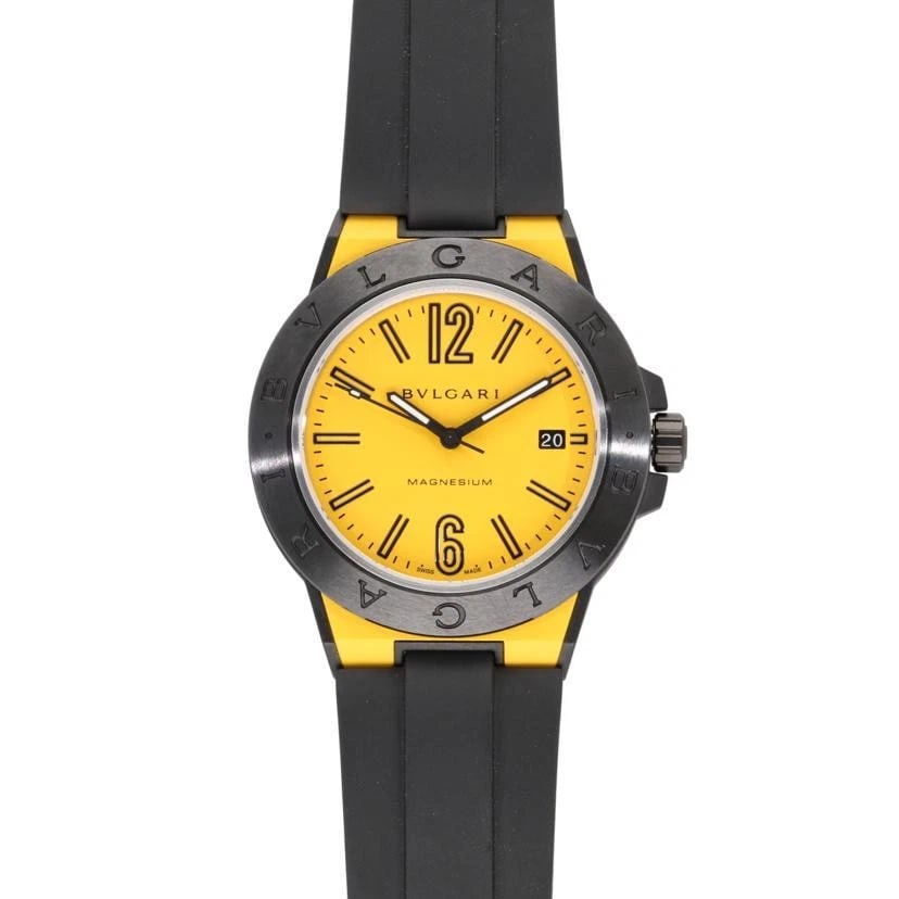 BVLGARI DIAGONO MAGNESIUM YELLOW AUTOMATIC WATCH: BVLGARI Diagono Magnesium Yellow Automatic Watch Brand: BVLGARI Type: Wristwatch Material: SS/rubber Color: Dial color yellow Size: Case diameter: Approximately 40mm (excluding crown) Accessories: