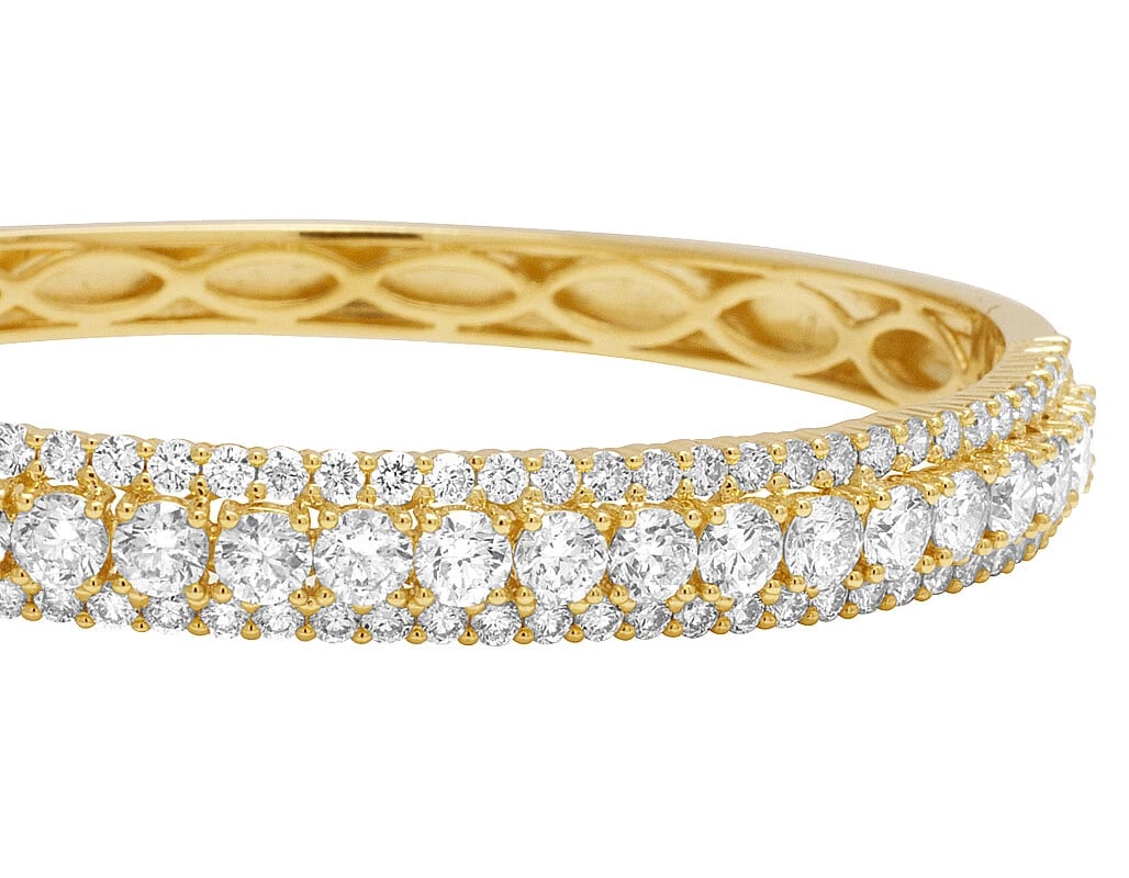 SOLITAIRES POINTER DIAMOND BANGLE BRACELE - 4