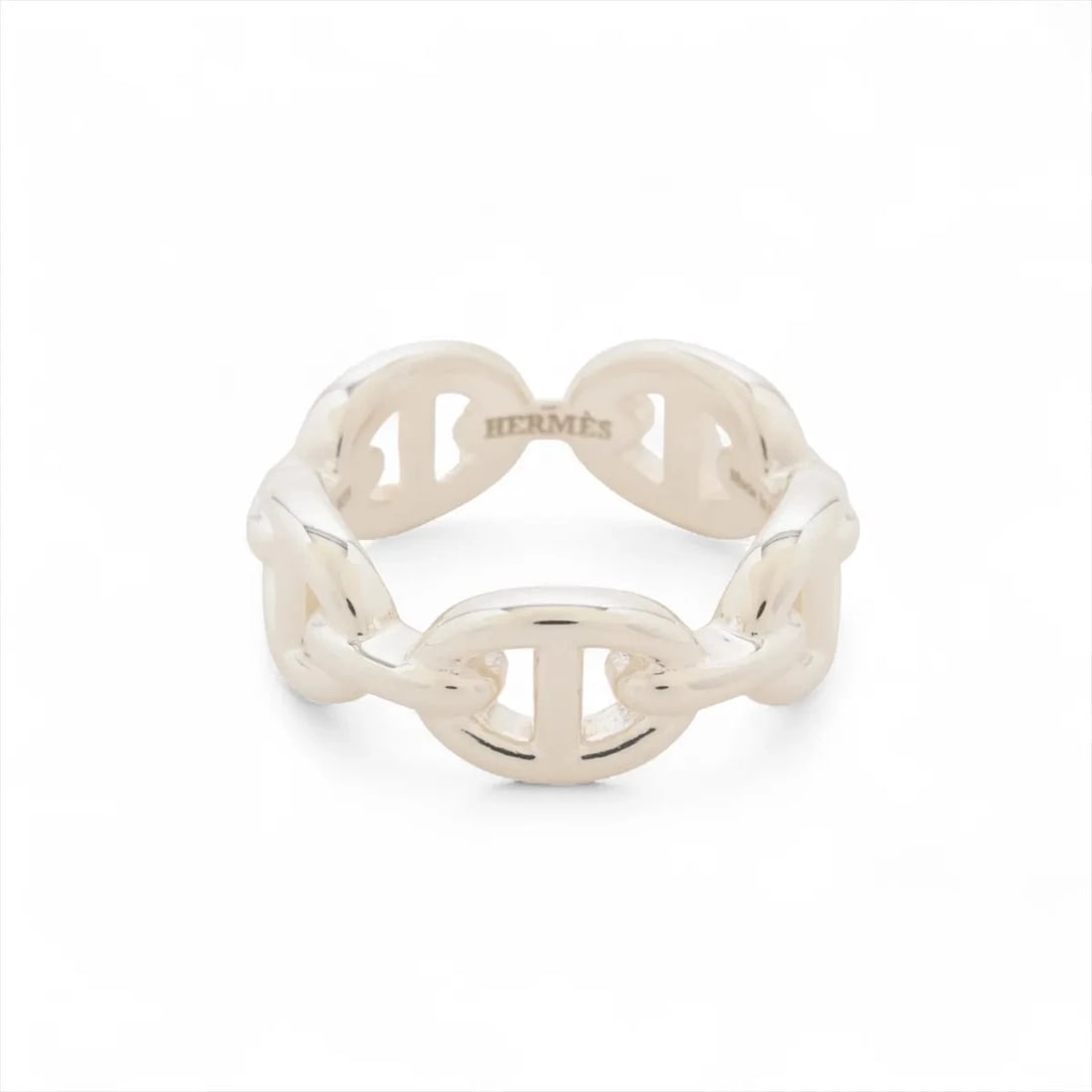 HERMES CHAINE D'ANCRE ENCHAINEE RING: Hermes Chaine d'Ancre Enchainee Ring Brand: Hermès Type/Style: Ring Material: 925 Color: Silver Size: 3.75 US Accessories: None Accessories Notice: When purchasing pre-owned goods, please refer to