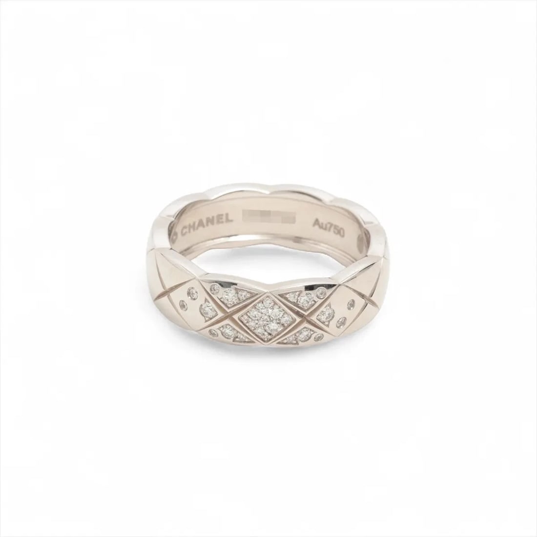 CHANEL COCO CRUSH DIAMOND RING 750(WG): Chanel Coco Crush diamond Ring 750(WG) Brand: Chanel Type/Style: Ring Material: 750(WG), Main Stone/Creation Natural Color: White Gold Size: 8.75 - 9 US Accessories: None Accessories Notice: When