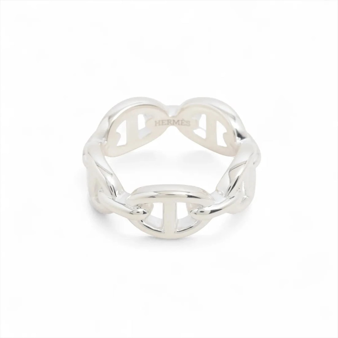 HERMES CHAINE D'ANCRE ENCHAINEE RING: Hermes Chaine d'Ancre Enchainee Ring Brand: Hermès Type/Style: Ring Material: 925 Color: Silver Size: 5.25 US Accessories: None Accessories Notice: When purchasing pre-owned goods, please refer to