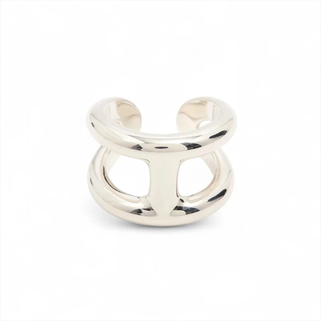 HERMES OSMO'S GM RING: Hermes Osmo's GM Ring Brand: Hermès Type/Style: Ring Material: 925 Color: Silver Size: 7.25 US Accessories: None Accessories Notice: When purchasing pre-owned goods, please refer to the pho