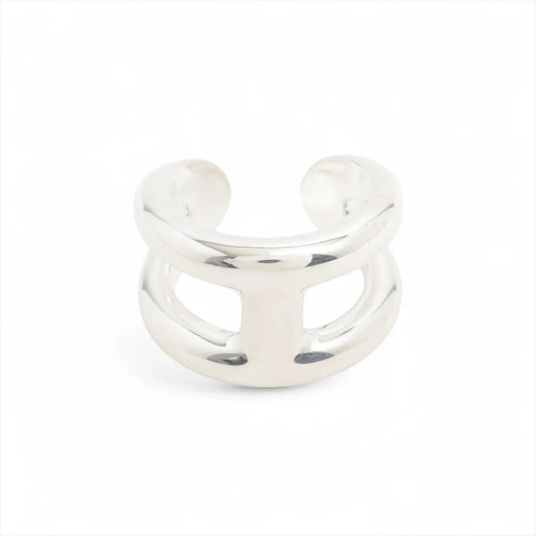 HERMES RING 925 SILVER: Hermes Ring 925 Silver Brand: Hermès Type/Style: Ring Material: 925 Color: SILVER Size: 5.25 US Accessories: None Accessories Notice: When purchasing pre-owned goods, please refer to the photos of