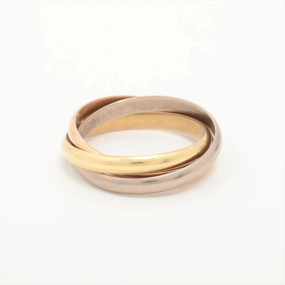 CARTIER TRINITY RING: Cartier Trinity Ring Brand: Cartier Type/Style: Ring Material: 750(YG×PG×WG) Color: Not Specified Size: (CM) Chain length:45.7 (Inch) Chain Length:18.0inch Accessories: None Accessories No