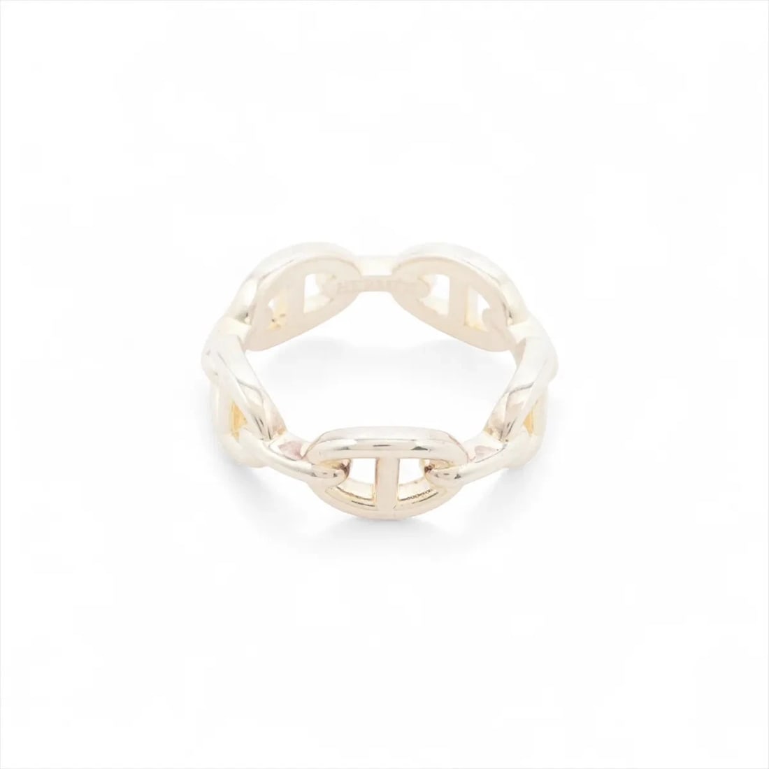 HERMES CHAINE D'ANCRE ENCHAINEERING: Hermes Chaine d'Ancre EnchaineeRing Brand: Hermès Type/Style: Ring Material: 925 Color: Silver Size: 8.25 - 8.5 US Accessories: None Accessories Notice: When purchasing pre-owned goods, please refer