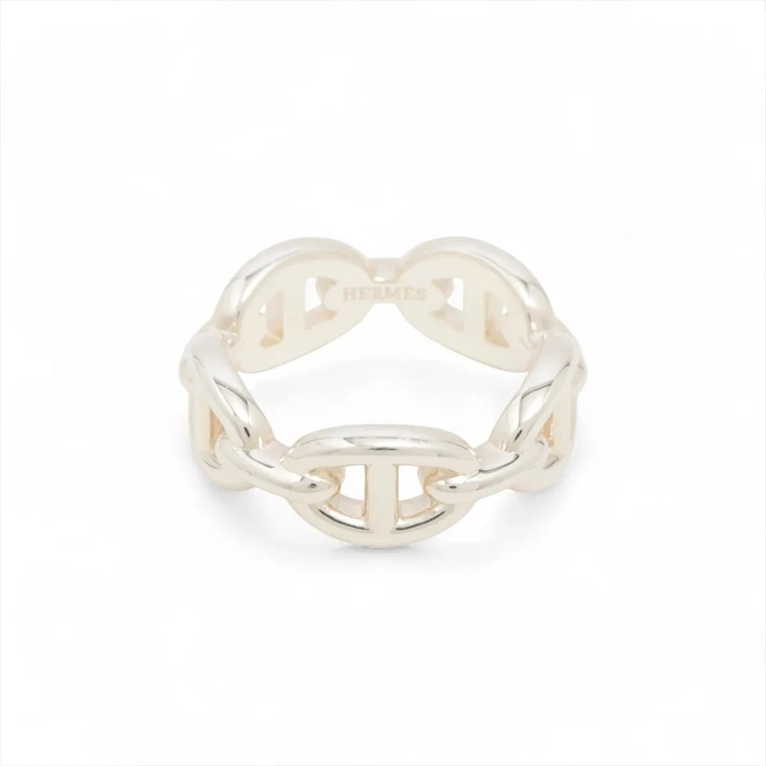 HERMES CHAINE D'ANCRE ENCHAINEE RING: Hermes Chaine d'Ancre Enchainee Ring Brand: Hermès Type/Style: Ring Material: 925 Color: Silver Size: 6 US Accessories: None Accessories Notice: When purchasing pre-owned goods, please refer to the