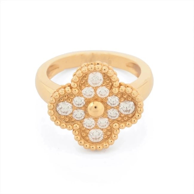 VAN CLEEF & ARPELS ALHAMBRA DIAMOND RING: Van Cleef & Arpels Alhambra diamond Ring Brand: Van Cleef & Arpels Type/Style: Ring Material: 750(YG), Main Stone/Creation Natural Color: Not Specified Size: 4 US Accessories: None Accessories