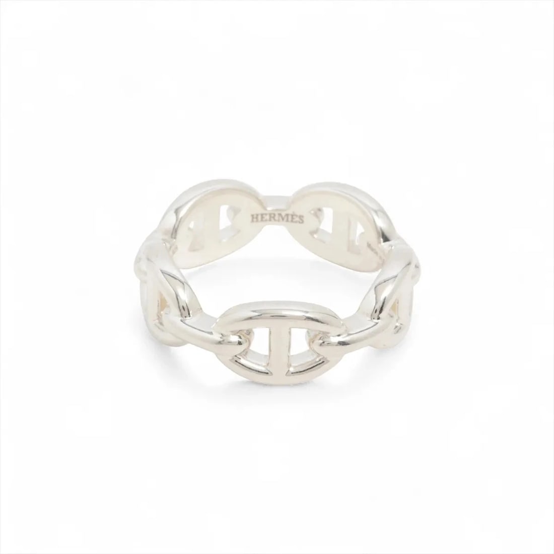 HERMES CHAINE D'ANCRE ENCHAINEE RING: Hermes Chaine d'Ancre Enchainee Ring Brand: Hermès Type/Style: Ring Material: 925 Color: Silver Size: 6.75 - 7 US Accessories: None Accessories Notice: When purchasing pre-owned goods, please refer