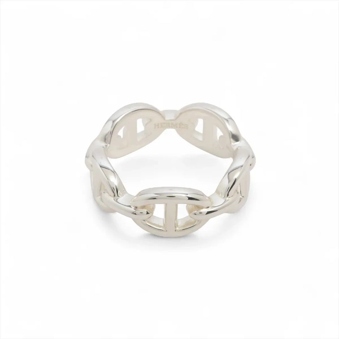HERMES CHAINE D'ANCRE ENCHAINEE RING: Hermes Chaine d'Ancre Enchainee Ring Brand: Hermès Type/Style: Ring Material: 925 Color: Silver Size: 6 US Accessories: None Accessories Notice: When purchasing pre-owned goods, please refer to the
