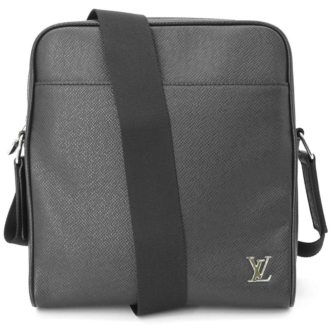 LOUIS VUITTON PPM SHOULDER BAG LV BLACK: LOUIS VUITTON PPM Shoulder Bag LV Black Brand: Louis Vuitton Type/Style: Shoulder bag Material: Taiga leather Color: Black Size: (HxWxD) 23cm x 21cm x 4cm / 9.05'' x 8.26'' x 1.57'' Accessories: N