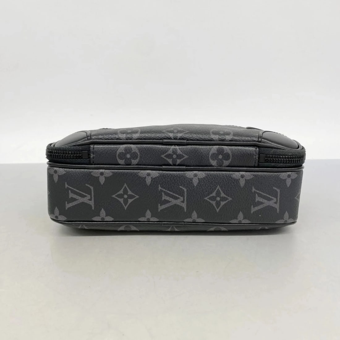 LOUIS VUITTON SHOULDER BAG MONOGRAM ECLIPSE ALPHA - 3