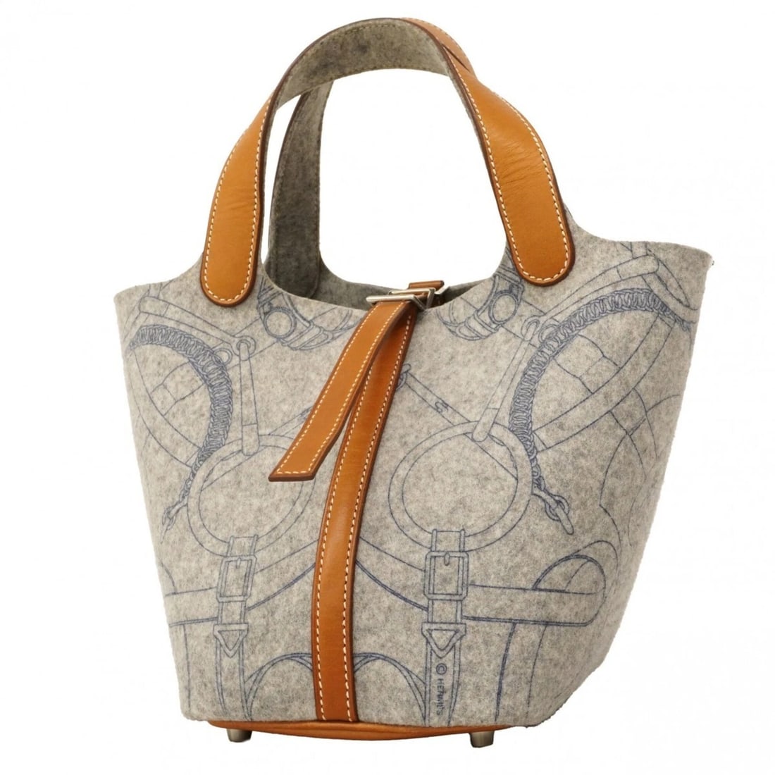 HERMES PICOTIN PM BARENIA FELT HANDBAG: Hermes Picotin PM Barenia Felt Handbag Brand: Hermes Type/Style: Handbag Material: Barenia leather , Felt Color: Fauve, Gray Size: (HxWxD) 19cm x 18cm x 13cm / 7.48'' x 7.08'' x 5.11'' Accessories