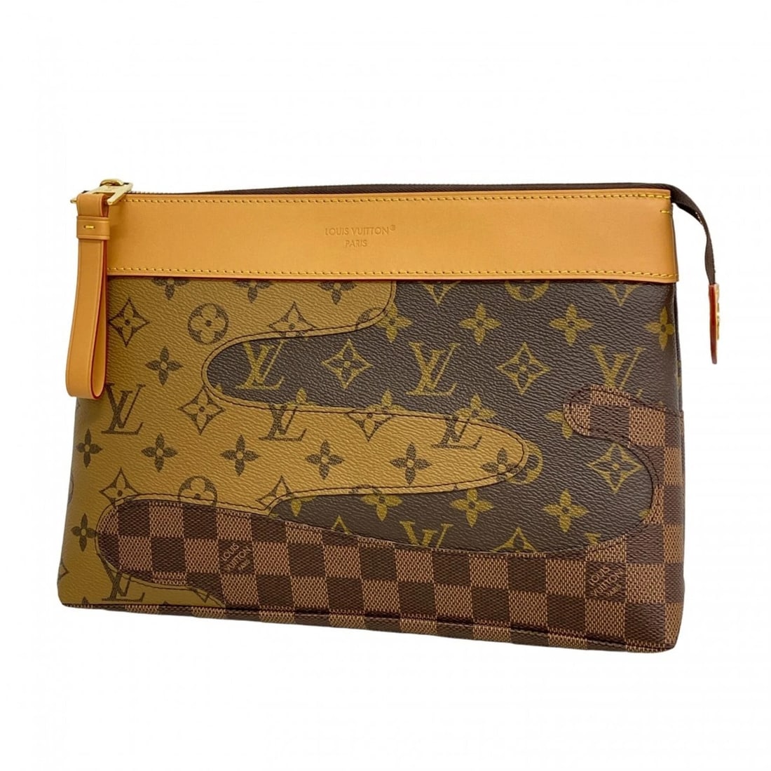 LOUIS VUITTON DAMIER MONOGRAM REVERSE CLUTCH BAG: Louis Vuitton Damier Monogram Reverse Clutch Bag Brand: Louis Vuitton Type/Style: Clutch bag Material: none Color: Brown Size: (HxWxD) 20cm x 29cm x 7cm / 7.87'' x 11.41'' x 2.75'' Accessories: No