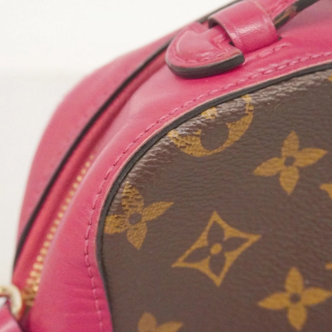 LOUIS VUITTON MONOGRAM SAINT-ONGE HANDBAG - 4