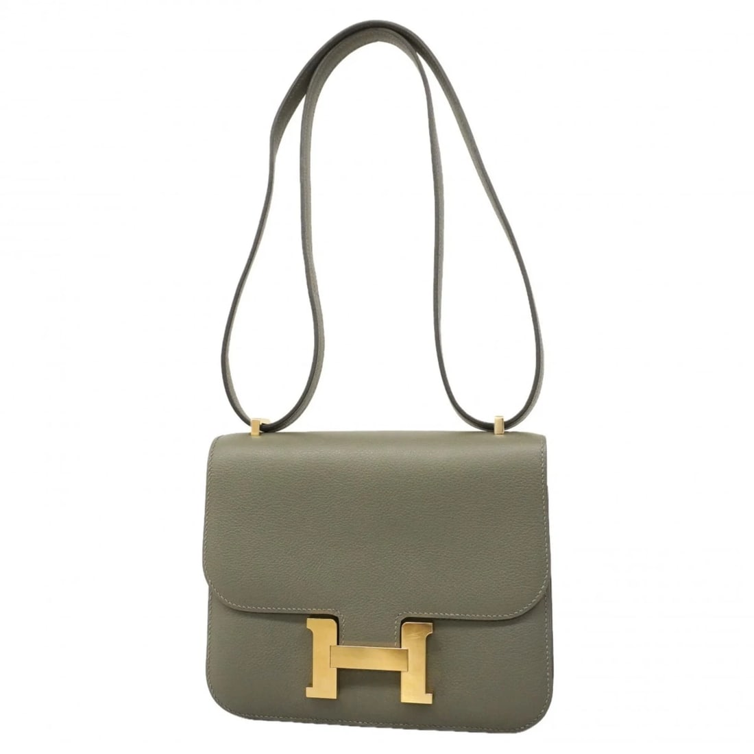 HERMES CONSTANCE MINI VERSO EVERCOLOR SHOULDER BAG: Hermes Constance Mini Verso Evercolor Shoulder Bag Brand: Hermes Type/Style: Shoulder bag Material: none Color: Gray Size: (HxWxD) 15cm x 18cm x 4cm / 5.9'' x 7.08'' x 1.57'' Accessories: None