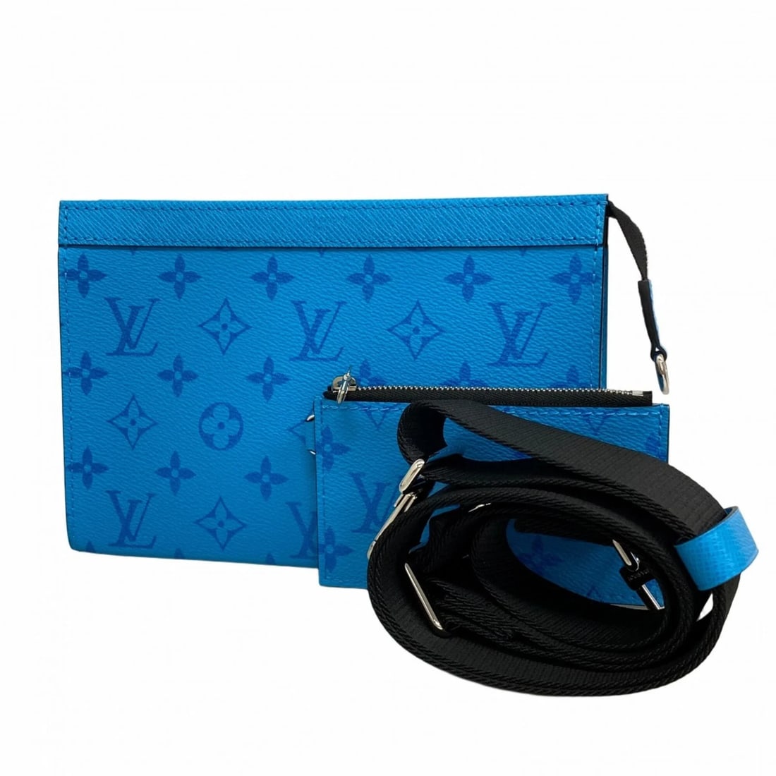 LOUIS VUITTON TAIGARAMA GASTON WEARABLE WALLET: Louis Vuitton Taigarama Gaston Wearable Wallet Brand: Louis Vuitton Type/Style: Shoulder bag Material: none Color: Blue Size: (HxWxD) 15cm x 22cm x 5.5cm / 5.9'' x 8.66'' x 2.16'' Accessories: None