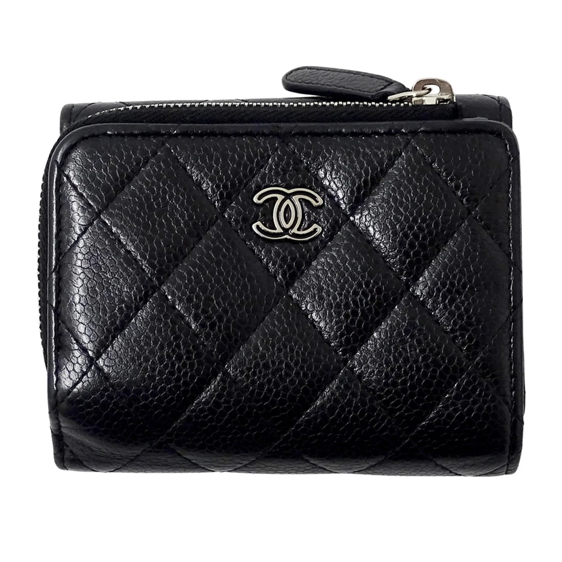 CHANEL MATELASSÉ WOMEN'S TRI-FOLD WALLET, CAVIARSKINLEATHER: Chanel Matelassé Women's Tri-fold Wallet, CaviarSkinLeather Brand: Chanel Type/Style: Type Wallet (tri-fold) Material: Grained Calfskin Color: Black Size: (HxWxD) 9cm x 11cm x 3cm / 3.54'' x 4.33''