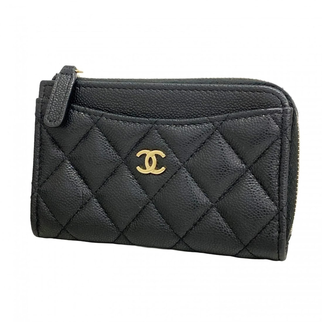 CHANEL MATELASSÉ CAVIARSKINLEATHER WALLET/COIN CASE: Chanel Matelassé CaviarSkinLeather Wallet/Coin Case Brand: Chanel Type/Style: Type Coin purse/coin case Material: Grained Calfskin Color: Black Size: (HxWxD) 8cm x 13cm x 2cm / 3.14'' x 5.11'' x