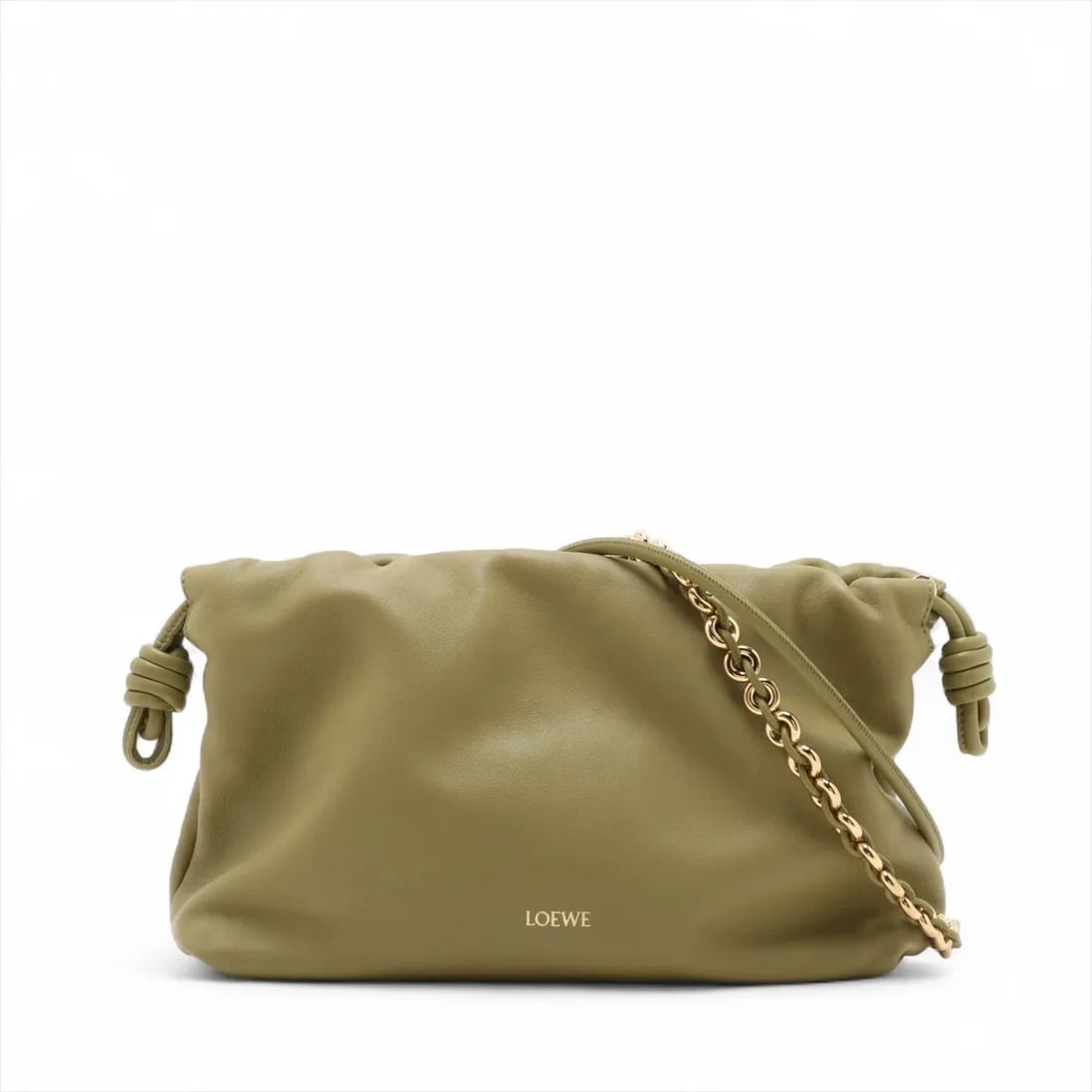 LOEWE FLAMENCO PERTH MEDIUM 2 WAY SHOULDER BAG SHOULDER BAG: Loewe Flamenco Perth Medium 2 Way Shoulder Bag Shoulder bag Brand: Loewe Type/Style: Shoulder bag Material: Leather Color: Green Size: Height:6.7inch Length:11.0inch Depth:3.9inch Handle height:10.4in