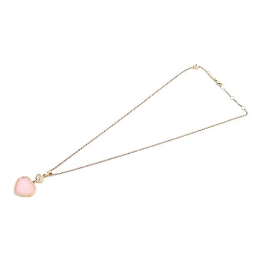 CHOPARD HAPPY HEARTS NECKLACE DIAMOND PINK: CHOPARD HAPPY HEARTS NECKLACE DIAMOND PINK Brand: Chopard Type/Style: NECKLACE Material: 18K ROSE GOLD, Main Stone/Creation PINK OPAL Color: Rose Gold Size: Chain size: Approx. 41cm - 44cm Heart motif