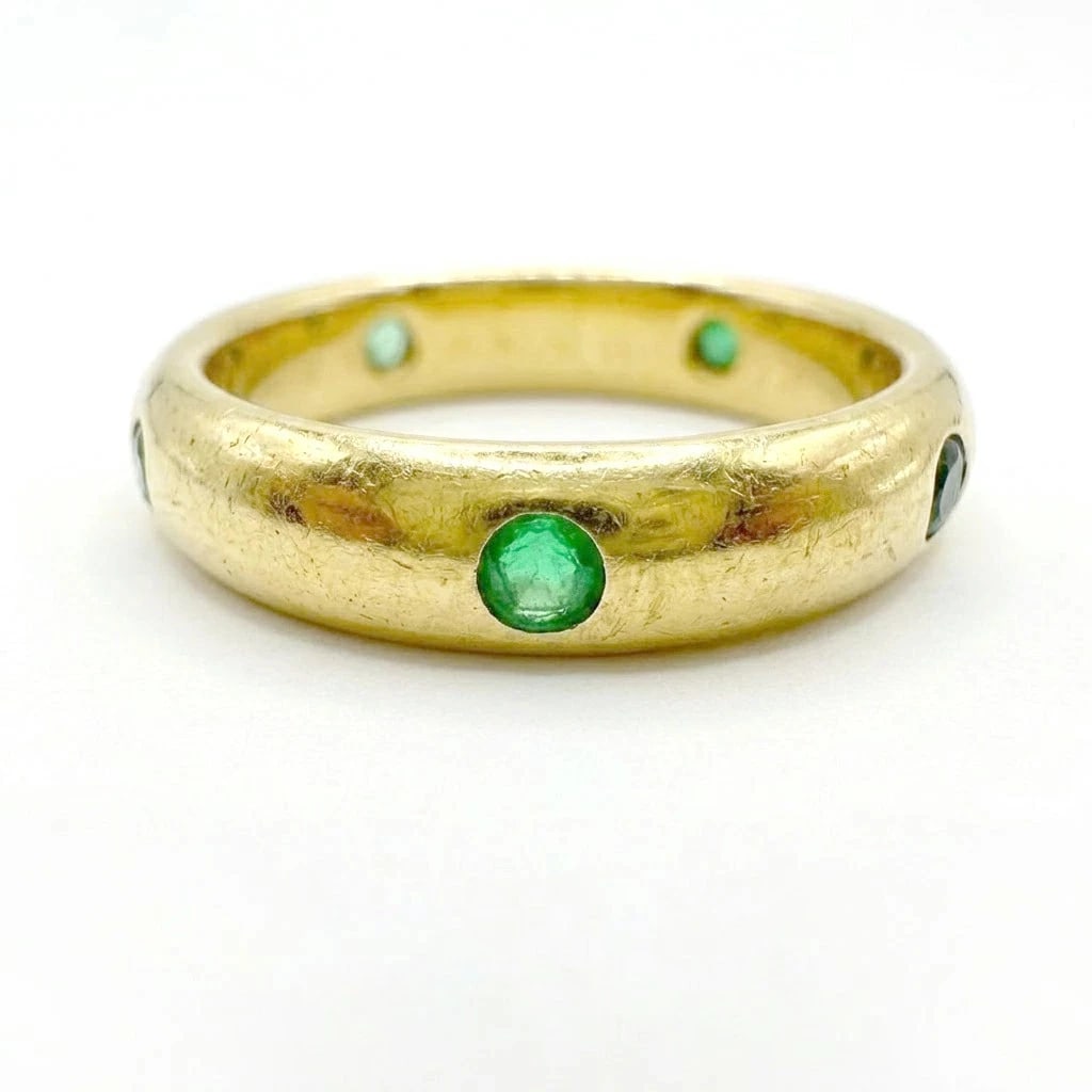 CARTIER STELLA RING EMERALD K18YG 750 YELLOW GOLD: CARTIER STELLA RING EMERALD K18YG 750 YELLOW GOLD Brand: Cartier Type/Style: Ring Material: 750 YELLOW GOLD, Main Stone/Creation EMERALD Color: Yellow Gold Size: US6.25 Accessories: None A