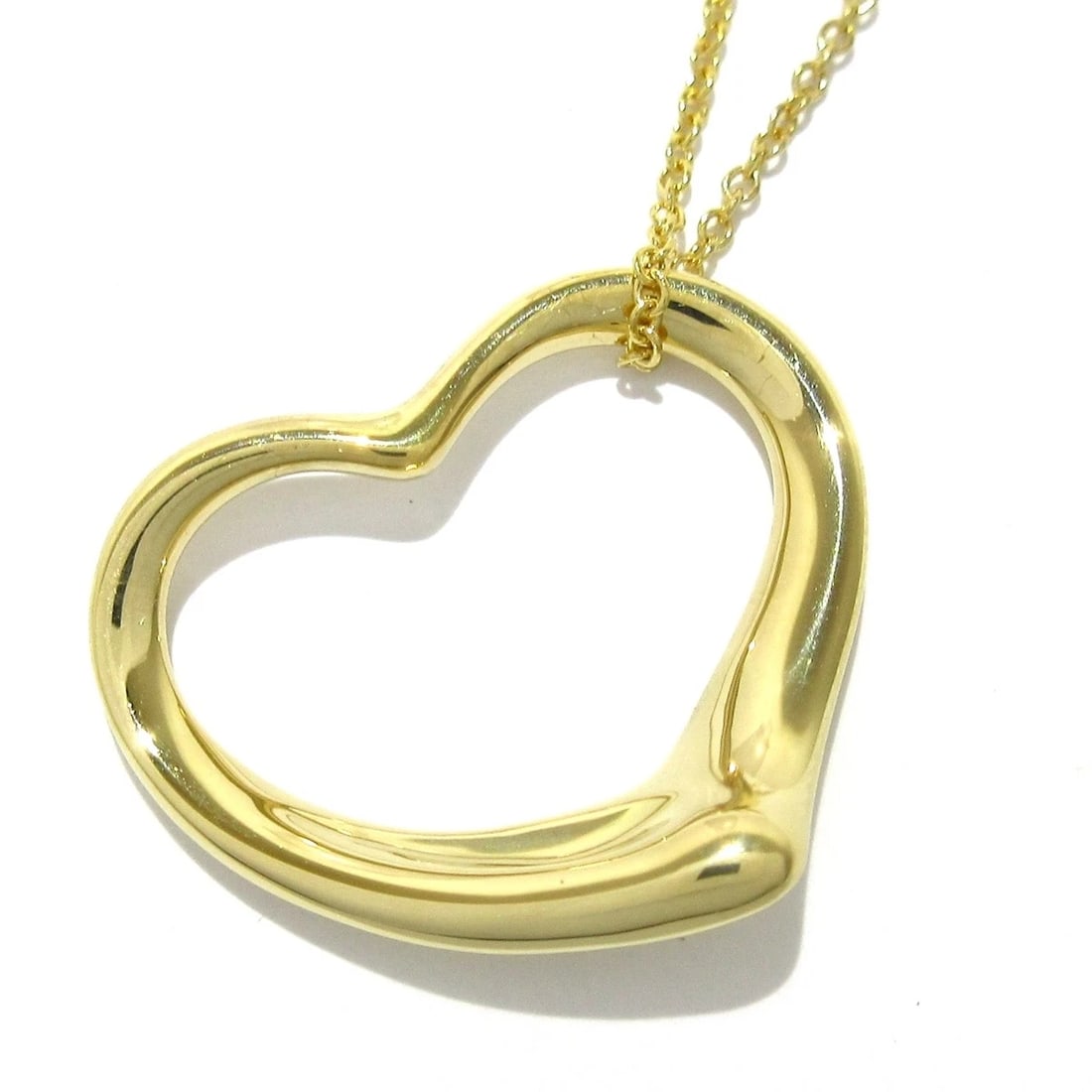 TIFFANY&CO. OPEN HEART NECKLACE K18YG YELLOW GOLD: TIFFANY&CO. OPEN HEART NECKLACE K18YG YELLOW GOLD Brand: Tiffany & Co. Type/Style: NECKLACE Material: K18YG Color: YELLOW GOLD Size: Top: approx. 1.8 cm x 2.2 cm Chain: approx. 45 cm Accessories: