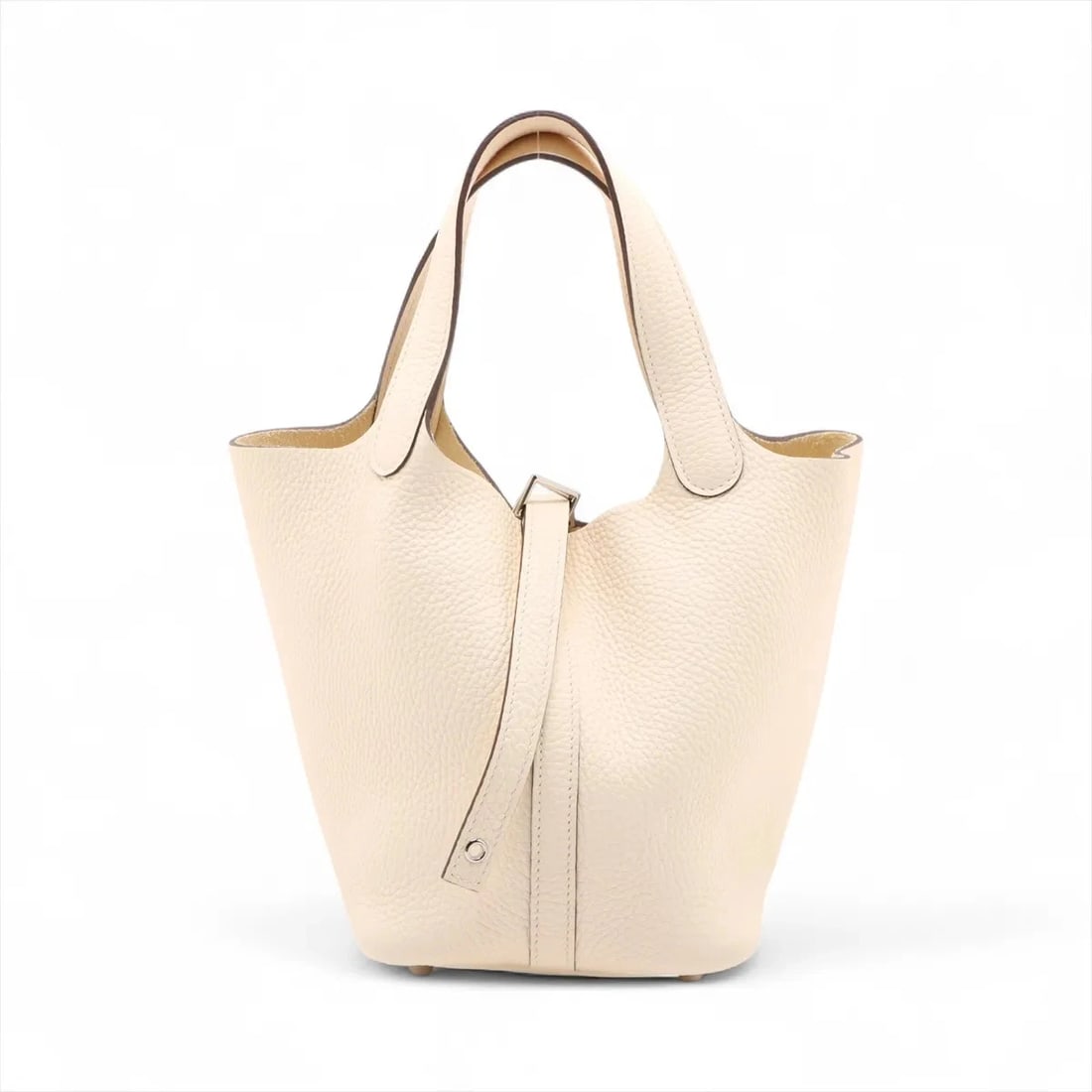 HERMES PICOTIN LOCK 18 PM TAURILLON CLEMENCE NATA HANDBAG: Hermes Picotin Lock 18 PM Taurillon Clemence Nata Handbag Brand: Hermès Type/Style: Hand bag Material: Taurillon Clemence Color: Nata Size: Height:7.1inch Length:7.1inch Depth:5.3inch Handle height:5