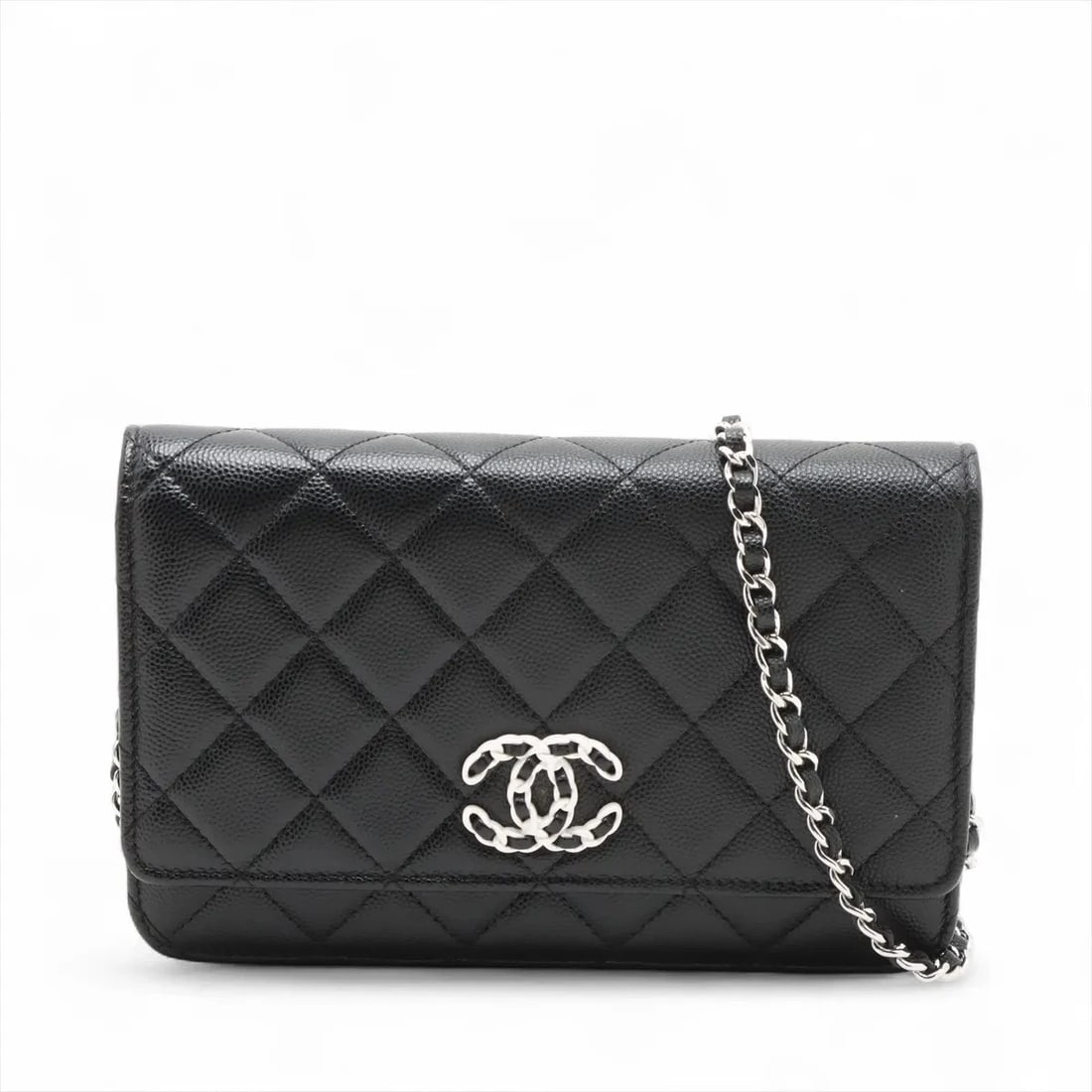CHANEL MATELASSE CAVIAR SKIN CHAIN WALLET BLACK SHOULDER BAG: Chanel Matelasse Caviar Skin Chain Wallet Black Shoulder bag Brand: Chanel Type/Style: Shoulder bag Material: Caviar Skin Color: Black Size: Height:4.9inchLength:7.5inchDepth:1.4inch Accessories: