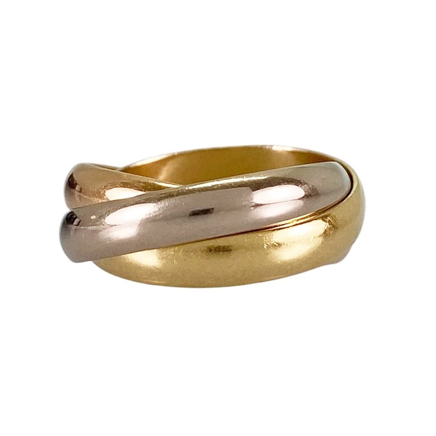 CARTIER TRINITY MM YELLOW GOLD RING: Cartier Trinity MM Yellow gold Ring Brand: Cartier Type/Style: Ring Material: 18K Yellow Gold 18K White Gold 18K Rose Gold Color: Gold Size: US:5.5 Accessories: None Accessories Notice: Whe