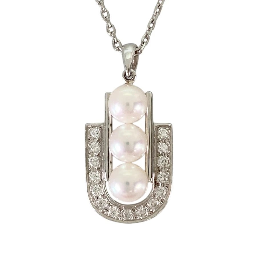 MIKIMOTO WHITE GOLD PEARL DIAMOND NECKLACE: MIKIMOTO White gold Pearl Diamond Necklace Brand: MIKIMOTO Type/Style: Necklace Material: 14K White Gold Color: Silver Size: Pearl size:6.0mm Top size:23.8mm×13.5mm Necklace full length:50cm