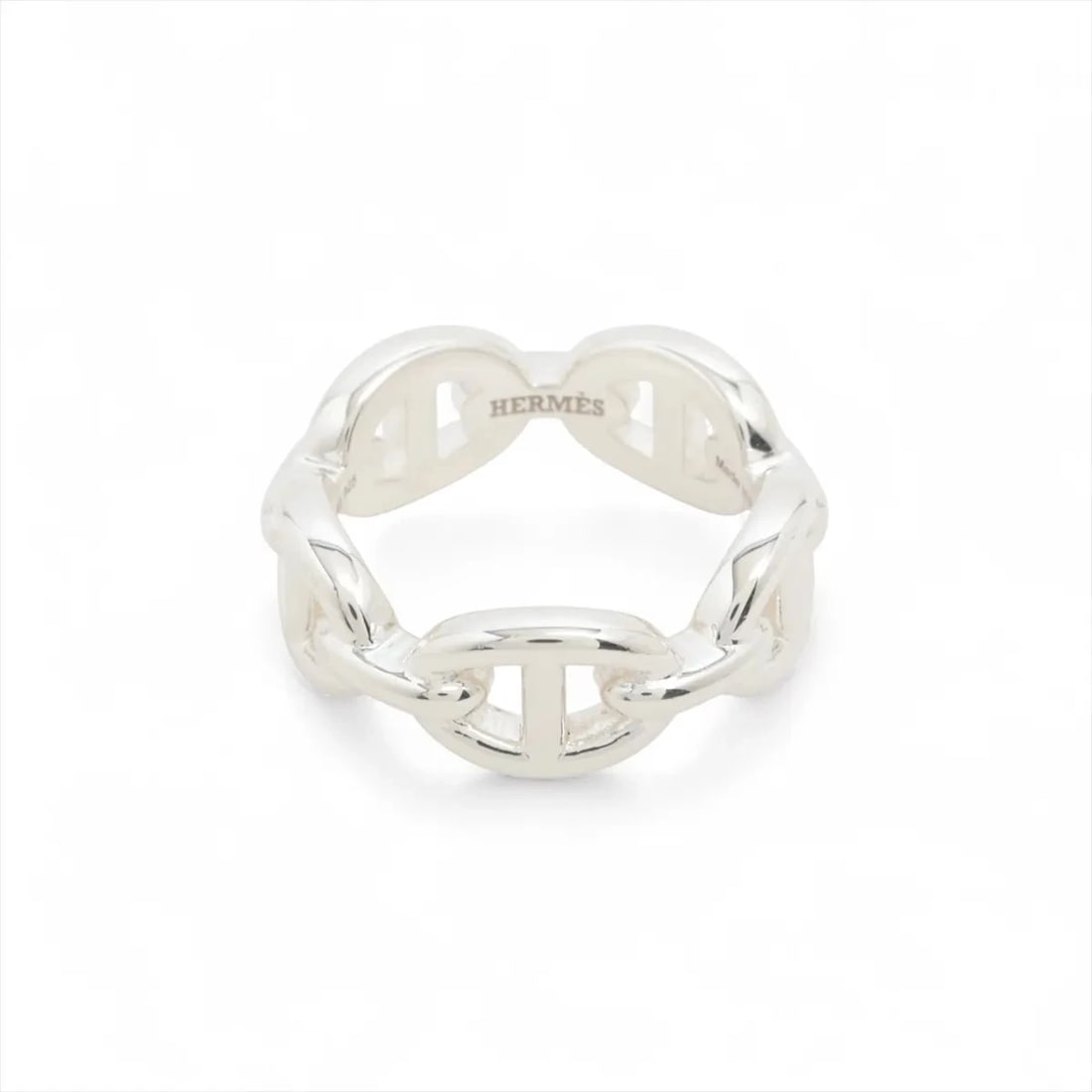 HERMES CHAINE D'ANCRE ENCHAINEE RING: Hermes Chaine d'Ancre Enchainee Ring Brand: Hermès Type/Style: Ring Material: 925 Color: Silver Size: 4.5 US Accessories: None Accessories Notice: When purchasing pre-owned goods, please refer to