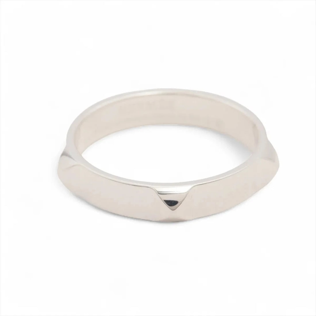 HERMES MINI CREW RING: Hermes mini crew Ring Brand: Hermès Type/Style: Ring Material: 925 Color: Silver Size: 8.25 - 8.5 US Accessories: None Accessories Notice: When purchasing pre-owned goods, please refer to