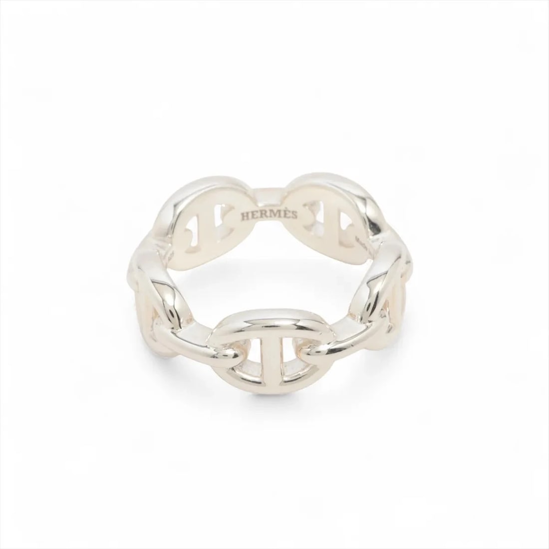 HERMES CHAINE D'ANCRE ENCHAINEE RING: Hermes Chaine d'Ancre Enchainee Ring Brand: Hermès Type/Style: Ring Material: 925 Color: Silver Size: 5.25 US Accessories: None Accessories Notice: When purchasing pre-owned goods, please refer to