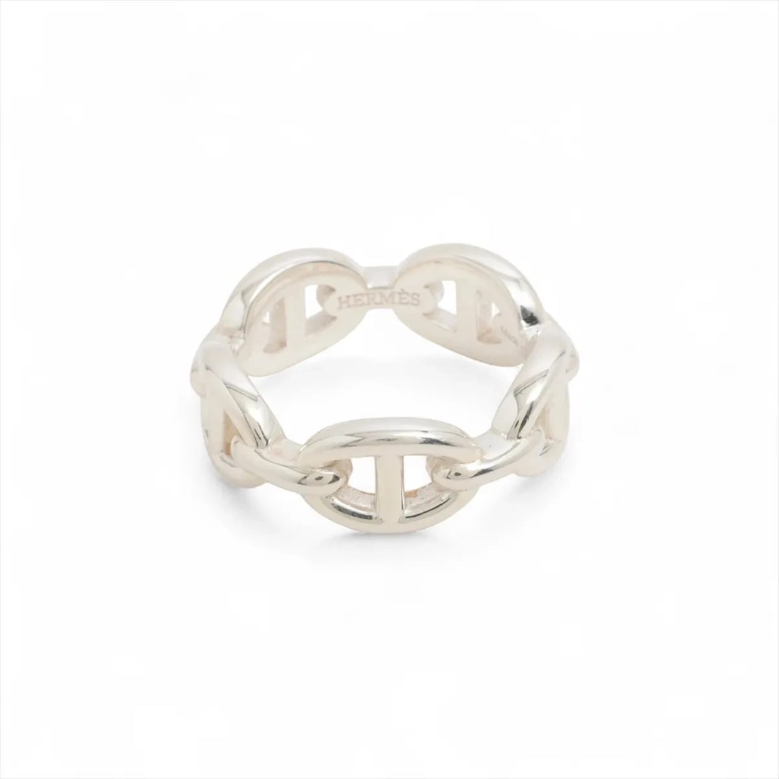 HERMES CHAINE D'ANCRE ENCHAINEE RING: Hermes Chaine d'Ancre Enchainee Ring Brand: Hermès Type/Style: Ring Material: 925 Color: Silver Size: 6 US Accessories: None Accessories Notice: When purchasing pre-owned goods, please refer to the