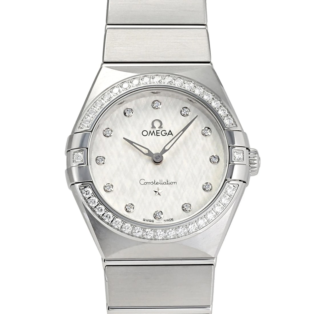 OMEGA CONSTELLATION SILVER DIAL WATCH: OMEGA Constellation Silver Dial Watch Brand: OMEGA Type: Wristwatch Material: stainless diamondstainless Color: Dial color Silver Size: Bracelet size: 16.5cm Case size: 28.0mm Accessories: None