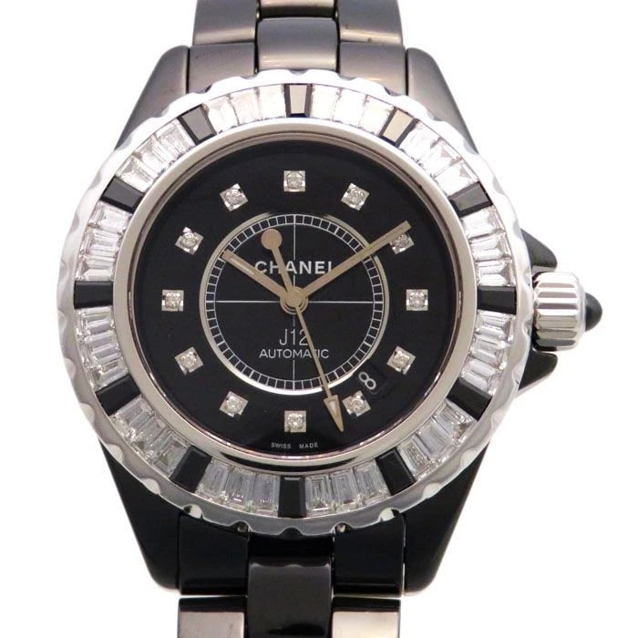 CHANEL BLACK DIAL WATCH: CHANEL black Dial Watch Brand: CHANEL Type: Wristwatch Material: ceramic 18k white gold ceramic Color: Dial color black Size: Bracelet size: 18.0cm Case size: 33.0mm Accessories: None Acce
