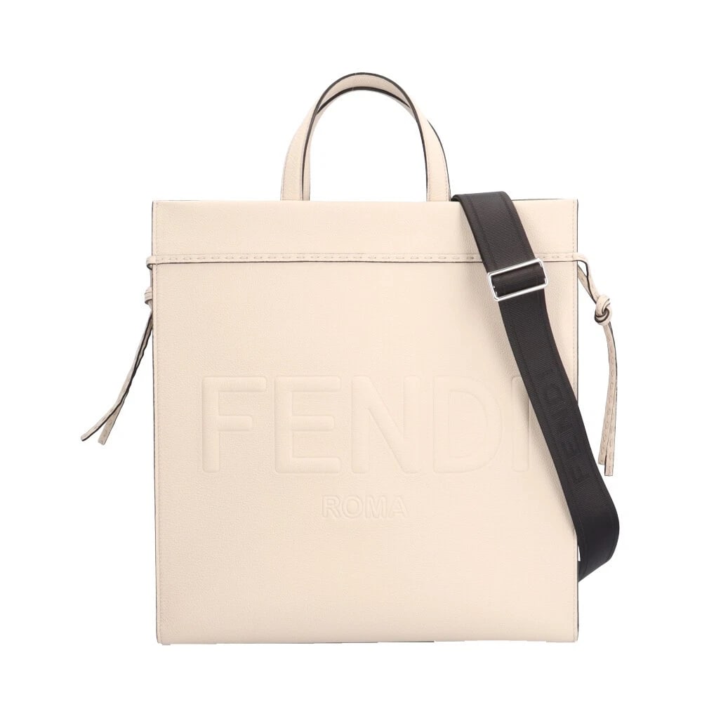 FENDI SHOULDER BAG CROSS BODY LEATHER 2WAY: FENDI Shoulder Bag Cross Body leather 2way Brand: FENDI Type/Style: Shoulder Bag Material: Exterior Material leather Color: Exterior Color white Size: W14.2 x H15.0 x D5.1inch Handle:11.0inch Acce